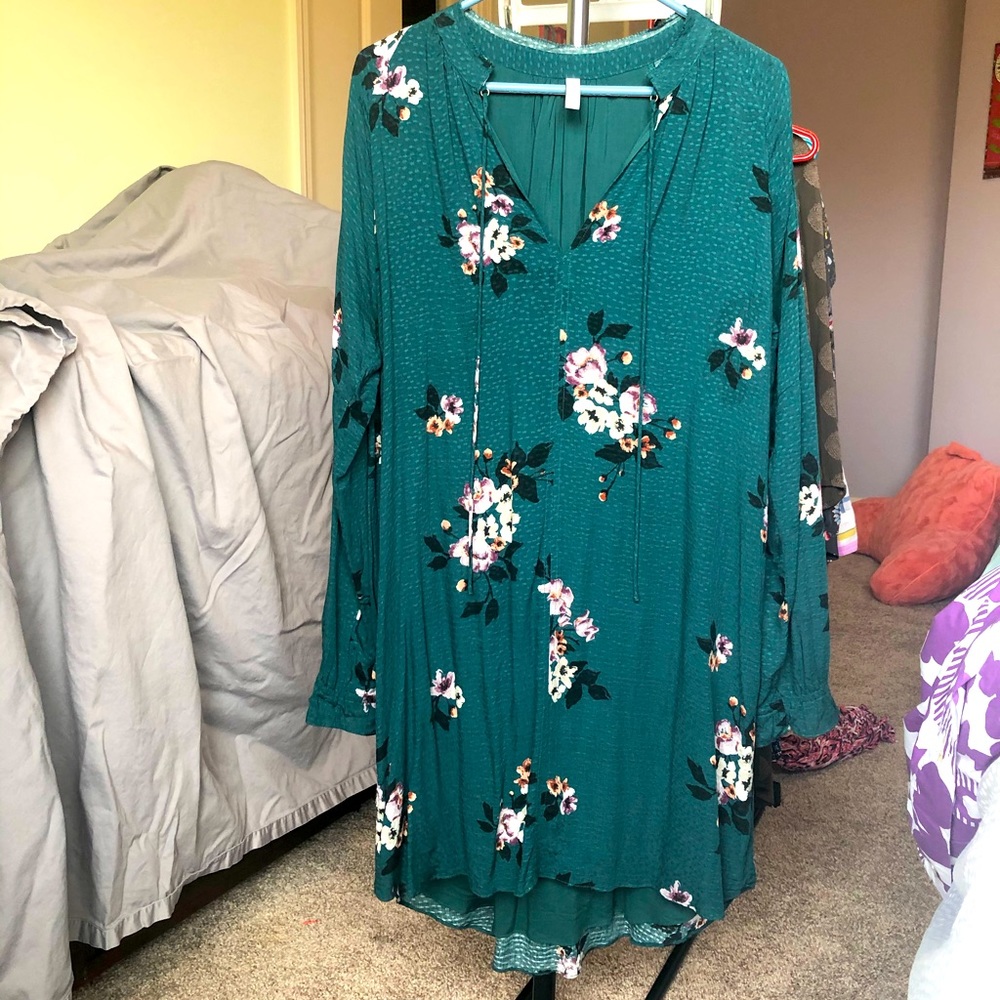 GF Collection floral shift dress